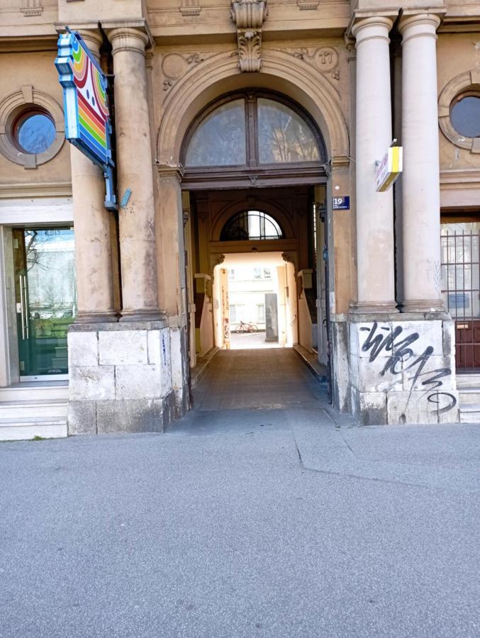 Music Apartment Benedikta Zagreb Exterior foto